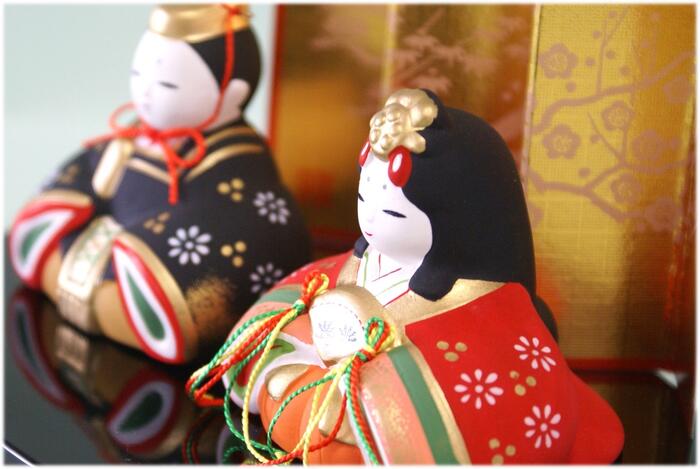 雛人形 コンパクト お雛様 ミニ ★ 錦彩 華みやび雛 金屏風付[ ひなまつり 雛祭り かわいい 雛人形 桃の節句 3月 和風 インテリア 陶器 おしゃれ 小さい 2449 日本製]