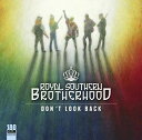 ◆タイトル: Don't Look Back◆アーティスト: Royal Southern Brotherhood◆現地発売日: 2015/08/21◆レーベル: RufRoyal Southern Brotherhood - Don't Look Back LP レコード 【輸入盤】※商品画像はイメージです。デザインの変更等により、実物とは差異がある場合があります。 ※注文後30分間は注文履歴からキャンセルが可能です。当店で注文を確認した後は原則キャンセル不可となります。予めご了承ください。[楽曲リスト]1.1 I Wanna Be Free - the Royal Southern Brotherhood 1.2 Reach My Goal - the Royal Southern Brotherhood 1.3 Don't Look Back - the Royal Southern Brotherhood 2.1 Hit Me Once 2.2 The Big Greasy 2.3 Hard Blues 3.1 Better Half 3.2 Penzi 3.3 It's Time for Love 3.4 Bayou Baby 4.1 Poor Boy 4.2 They Don't Make 'Em Like You No More 4.3 Come Hell or High Water 4.4 Anchor Me'Don't Look Back' - subtitled 'The Muscle Shoals Sessions' - is a departure, but the important thing is the song quality remains the same. Out go Mike Zito and Devon Allman and in comes Bart Walker and Tyrone Vaughan (Jimmie's son and Stevie Ray's nephew - a new bloodline of sorts). Cyril Neville remains at the helm and the stonking rhythm section of Yonrico Scott and Charlie Wooton continue to nail the grooves. - The upshot is a rootsier direction that takes the band back to it's New Orleans musical roots with lashing of funk, counter-balanced by hard edged blues-rock, mixed back guitars and an ever present soulful feel on deeply entrenched grooves. - Grammy winner Tom Hambridge produced this disc for the band, which won a 2014 Blues Music Award for best DVD for Songs From The Road. This one features Neville on vocals and percussion, joined by his regular rhythm section of bassist Charlie Wooton and drummer Yonrico Scott. The guitar lineup, however, is brand new. Mike Zito and Devon Allman are both gone. But string-benders Bart Walker, the operatically trained vocalist who doubles on mandolin and banjo, and Jimmie Vaughan's son Tyrone add their own brand of fire to the mix. Rounding out the sound are Cyrill's brother Ivan (keyboards) and a horn section comprised of Jimmy Hall and Max Abrams (saxophone) and Paul Armstrong (trumpet).