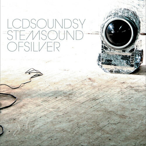 ◆タイトル: Sound Of Silver◆アーティスト: LCD Soundsystem◆アーティスト(日本語): LCDサウンドシステム◆現地発売日: 2016/09/09◆レーベル: EMI◆その他スペック: 輸入:UKLCDサウンドシステム LCD Soundsystem - Sound Of Silver LP レコード 【輸入盤】※商品画像はイメージです。デザインの変更等により、実物とは差異がある場合があります。 ※注文後30分間は注文履歴からキャンセルが可能です。当店で注文を確認した後は原則キャンセル不可となります。予めご了承ください。[楽曲リスト]1.1 Get Innocuous! 1.2 Time to Get Away 1.3 North American Scum 1.4 Someone Great 1.5 All My Friends 1.6 Us Vs. Them 1.7 Watch the Tapes 1.8 Sound of Silver 1.9 New York, I Love You But You're Bringing Me DownCompared to the first LCD Soundsystem album, Sound of Silver is less silly, funnier, less messy, sleeker, less rowdy, more fun, less distanced, more touching. It is just as linked to James Murphy's record collection, with traces of post-punk, disco, Krautrock, and singer/songwriter schlubs, but the references are evidently harder to pin down; the number of names dropped in the reviews published before it's release must triple the amount mentioned throughout 'Losing My Edge'.
