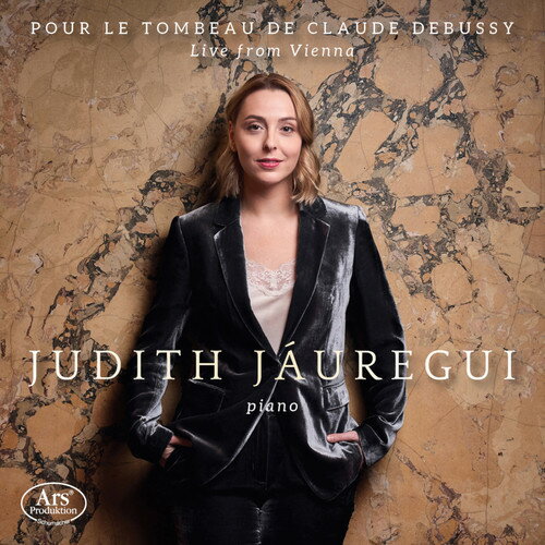 ◆タイトル: Pour Le Tombeau de Debussy◆アーティスト: Chopin / Jauregui◆現地発売日: 2019/04/19◆レーベル: Ars ProduktionChopin / Jauregui - Pour Le Tombeau de Debussy CD アルバム 【輸入盤】※商品画像はイメージです。デザインの変更等により、実物とは差異がある場合があります。 ※注文後30分間は注文履歴からキャンセルが可能です。当店で注文を確認した後は原則キャンセル不可となります。予めご了承ください。[楽曲リスト]Regarded as a luminous, elegant and extroverted artist, Judith J?uregui has become one of today's most captivating young pianists. She has already recorded works by diverse composers and periods: from Debussy, Liszt and Mompou to Alb?niz, Granados and Falla or Scriabin. She now joins the catalogue of ARS PRODUKTION with an album that is her first live recording to be published and a repertoire to which she feels a special connection. Born in San Sebastian, Spain, she has been linked to different cultures since her childhood: with a Basque mother and a father who is Mexican by birth and French by adoption, Judith took her first musical steps in her hometown and would finish her studies in Munich, Germany, with the Russian maestro Vadim Suchanov.