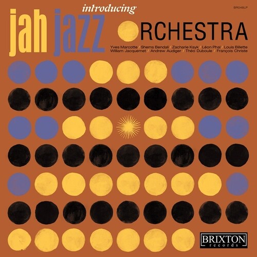 ◆タイトル: Introducing Jah Jazz Orchestra◆アーティスト: Jah Jazz Orchestra◆現地発売日: 2021/05/21◆レーベル: Brixton RecordsJah Jazz Orchestra - Introducing Jah Jazz Orchestra LP レコード 【輸入盤】※商品画像はイメージです。デザインの変更等により、実物とは差異がある場合があります。 ※注文後30分間は注文履歴からキャンセルが可能です。当店で注文を確認した後は原則キャンセル不可となります。予めご了承ください。[楽曲リスト]Limited yellow colored vinyl pressing. The debut album by Jah Jazz Orchestra revisits compositions from jazz legends such as Duke Ellington, Charles Mingus, Dizzy Gillespie, and Joe Henderson as well as two classics from The Skatalites repertoire (Ska La Parisienne and King Solomon). The original arrangements set these tunes in grooves ranging from classic ska to reggae, strolling through rocksteady, with the ever presence of Jamaican jazz and the influence of artists such as The Skatalites, Ernest Ranglin, Jazz Jamaica... Beyond this diversity, the unity of Introducing Jah Jazz Orchestra is hinted at by it's title: it introduces the listener to a new band with a distinctive sound. A powerful horn section that can build a massive wall of sound as well as intricate lines and fiery solos. A rock-solid rhythm section that knows how and when to react in an interactive way. The twelve tunes presented on this album, recorded during an intense, two-day session, reflect the group's spontaneity. The resulting music is fresh, full of surprises, and reflect the facets of both jazz and Jamaican music: light and dark, deep and upbeat, simple and refined - always rooted in the tradition. Jah Jazz Orchestra is a cross-border band consisting of nine jazz musicians with a passion for roots, ska, rocksteady, and the self-imposed mission of spreading good vibes using improvisation and brilliant jazz technique as weapons. This ensemble of jazzmen active on the Swiss, French and European scene goes back to the roots of ska - initially, and in extreme summary, is a Jamaican take on American jazz and rhythm n' blues - to deliver it's own blend of groove, improvisation and big-band arrangements.