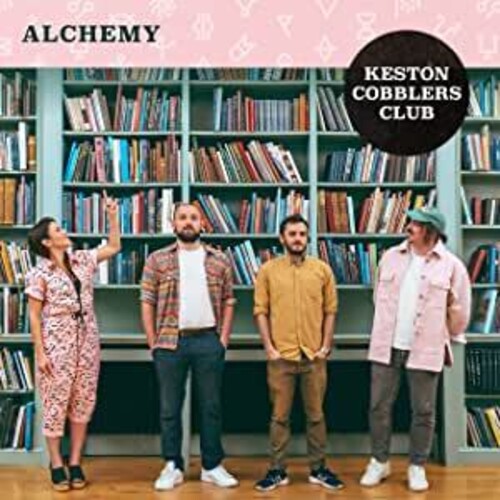 ◆タイトル: Alchemy◆アーティスト: Keston Cobblers Club◆現地発売日: 2022/04/29◆レーベル: Tricolour Records◆その他スペック: 輸入:UKKeston Cobblers Club - Alchemy CD アルバム 【輸入盤】※商品画像はイメージです。デザインの変更等により、実物とは差異がある場合があります。 ※注文後30分間は注文履歴からキャンセルが可能です。当店で注文を確認した後は原則キャンセル不可となります。予めご了承ください。[楽曲リスト]1.1 Anthem of the Alchemist 1.2 Find My Way 1.3 Junctions 1.4 Rigmarole 1.5 Jupiter 1.6 Lullaby for the Wide 1.7 Awake 1.8 The Holiday 1.9 Strangers Now 1.10 Mrs Dixon 1.11 Blood Runs Thicker 1.12 Eglantine 1.13 Tarantula 1.14 No, You Are Not Alone 1.15 Josephine's RoutineThe Indie-folk band's concept album, 'Alchemy', is based on an old folk tale of The Alchemist who finds a message in a bottle from his younger self beneath Keston Ponds, in the group's hometown. The Anthem of the Alchemist tells the story of an Alchemist who dedicates his life to turning basic metals into gold, only to discover when older that the treasures he sought were always within him. Using this fable, the Cobblers set out to create an anthology of songs that would help guide the Alchemist and any other lost listener to discover their inner wealth. Matthew says: We wanted to return to the origin of Cobblers, delve into the folklore behind our ethos and create an eclectic album that is quintessentially 'Cobblers'. The album journeys from anthemic, raucous singles such as their first single Find My Way, Rigmarole and Jupiter, to the stripped, beautiful songwriting of Lullaby for the Wide Awake, Eglantine and Junctions. The Cobblers also go back to what made them unique from the start, with idiosyncratic tracks such as No, You Are Not Alone, Josephine's Routine and Strangers Now.