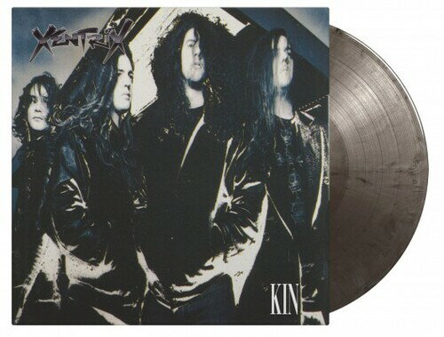 ◆タイトル: Kin - Limited 180-Gram 'Blade Bullet' Colored Vinyl◆アーティスト: Xentrix◆現地発売日: 2022/09/09◆レーベル: Music on Vinyl◆その他スペック: 180グラム/Limited Edition (限定版)/カラーヴァイナル仕様/輸入:オランダXentrix - Kin - Limited 180-Gram 'Blade Bullet' Colored Vinyl LP レコード 【輸入盤】※商品画像はイメージです。デザインの変更等により、実物とは差異がある場合があります。 ※注文後30分間は注文履歴からキャンセルが可能です。当店で注文を確認した後は原則キャンセル不可となります。予めご了承ください。[楽曲リスト]1.1 The Order of Chaos 1.2 A Friend to You 1.3 All Bleed Red 1.4 No More Time 1.5 Waiting 1.6 Come Tomorrow 1.7 Release 1.8 See Through You 1.9 Another DayLimited edition of 1500 individually numbered copies on Blade Bullet coloured 180-gram audiphile vinyl. English thrash metal outfit Xentrix is commonly referred to as one of the big four of English thrash metal, given their popularity in the underground metal scene of the mid-1980s to mid-1990s. After releasing two successful albums, they released follow-up Kin in 1992, which was their second album on the Roadrunner label. It was the last album to feature Chris Astley until his return in 2006.