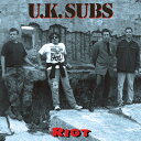 ◆タイトル: Complete Riot - Marble◆アーティスト: UK Subs◆現地発売日: 2023/09/08◆レーベル: Cleopatra◆その他スペック: カラーヴァイナル仕様UK Subs - Complete Riot - Marble LP レコード 【輸入盤】※商品画像はイメージです。デザインの変更等により、実物とは差異がある場合があります。 ※注文後30分間は注文履歴からキャンセルが可能です。当店で注文を確認した後は原則キャンセル不可となります。予めご了承ください。[楽曲リスト]1.1 Cyberjunk 1.2 Rebel Radio 1.3 Power Corrupts 1.4 Preacher 1.5 Riot 1.6 Chemical War 1.7 Paradise Burning 1.8 House of Cards 1.9 Human Rights 1.10 Guilty Man 1.11 Lost Not Found 1.12 Music for the Deaf 1.13 Beggars ; Bums 1.14 My Little Red Book 1.15 Flat Earth SocietyFirst ever stand-alone US vinyl pressing of the 1997 album from universally beloved Brit punk pioneers, UK Subs! Features the classic UK Subs lineup of Charlie Harper, Nicky Garratt and Alvin Gibbs reunited and sounding as passionate and provocative as ever! Fans will recognize this album as the second part of the double album Complete Riot, which along with Quitessentials, celebrated the band's 20-year anniversary!