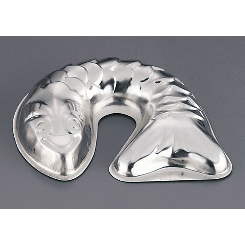 Madeleine - 久保寺軽金属工業所 ブリキ ケーキ型 しゃち