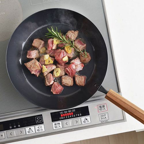 【クリアランスセール】田辺金具 フライパン 鉄 日本製 IH 24cm 焦げない 燕三条 IH対応 オール熱源対..