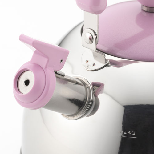 Webbyのヨシカワ わ・とーん 笛ふきケトル 2.5L SAKURA｜アングル3