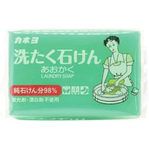 -------------------------------------------------------------- 画像はイメージです。 ※ PC環境により実際の色味や質感と異なって表示される場合がございます。 ※ 部品・パーツなどの一部の商品では本体の商品画像を使用しております。 ※ 製品の仕様・画像・パッケージは、メーカー側から予告なく変更される場合があります。 -------------------------------------------------------------- えり・袖口の部分洗いやくつ下などの予洗いに使いやすい洗たく石けんです。 ●襟・袖口など通常の洗たくでは落ちにくい汚れ。●靴下・ユニフォーム・軍手などのガンコな汚れ落としにも使用できます。●台ふきんや食べこぼしなどの汚れ。●ペット用衣類の洗たくにも使用できます。●石けん以外の界面活性剤、リン酸塩、蛍光増白剤、ケイ酸ソーダは不使用です。※ご使用後は必ず水を切って保管してください。■表示成分/全成分純石けん分(98％、脂肪酸ナトリウム、脂肪酸カリウム)■使用方法ご使用後は必ず水を切って保管してください。【使用上の注意】洗たく以外の用途で使用しない。衣料品の取扱い表示に従って洗たくする。色落ちの心配な衣料は、目立たない部分で試し洗いする。荒れ性の方や長時間使用する場合は炊事用手袋を使う。使用後は手をよく水で洗いクリーム等でお手入れを。子供の手の届く所に置かない。［応急処置］目に入った時はすぐに水でよく洗い流す。飲み込んだ時は水等を飲ませる。異常が残る時は専門医に相談する。※肌に傷や湿疹等、異常がある時は使わない。赤み・かゆみ・刺激等の異常がでたら使用を中止し、皮フ科医へ相談する。■原産国日本 【メーカー・ブランド】 カネヨ石鹸 / かねよ 【#194】　