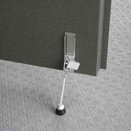 ノムラテック ペダル式ドアストッパー 54×158~28×95mm シルバー N-2423 ノムラテック ペダル式ドアストッパー 54×158~28×95mm シルバー N-2423