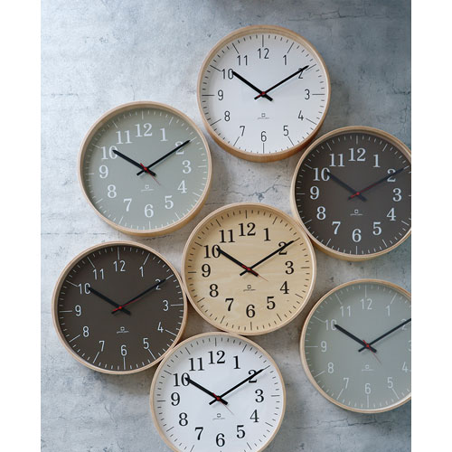 ヤマト工芸 fullmoon フォーマル 掛け時計 ホワイト YK16-101 時計 掛け時計 数字 壁掛け 壁掛け時計 木製 スイープ式 インテリア シンプル 日本製 [2]