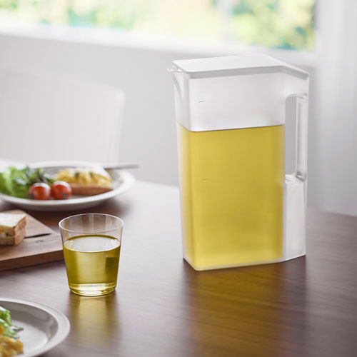 山崎実業 ハンドル付きスリム冷水筒 タワー tower 2L ホワイト 1816