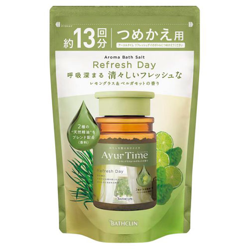 -------------------------------------------------------------- 画像はイメージです。 ※ PC環境により実際の色味や質感と異なって表示される場合がございます。 ※ 部品・パーツなどの一部の商品では本体の商品画像を使用しております。 ※ 製品の仕様・画像・パッケージは、メーカー側から予告なく変更される場合があります。 -------------------------------------------------------------- 2種の天然精油をブレンド配合。世界遺産生まれの天然海塩にてバランス整える入浴剤。●奥深く繊細な香りに包まれる、呼吸深まるようなひとときを●天然由来成分95％以上配合●天然精油…調香師こだわりの2種の天然精油をブレンド配合●天然海塩(※1)…地球最古の生命体ストロマトライトが群生する、世界遺産のオーストラリアシャークベイで、太陽と風の力からうまれた天然海塩●植物性保湿成分配合※1…基剤■表示成分/全成分海塩、香料、シリカ、グルタミン酸Na、オニイチゴ根エキス、ゴマ種子油、ネオペンタン酸イソデシル、ケイ酸Ca、BG、水、PEG-8、黄4、青2■原産国日本 【使用方法】[ボトルへのつめかえ方]つめかえ時には以下の事項をお守りください。必ず「アーユルタイム グッドナイトデイ」のボトルにつめかえてください。本体の商品を、すべて使い切ってからつめかえてください。他の製品や水と混ぜないでください。(1)切り口から開封してください。手でも切れます。(2)本体容器に全量を注ぎ入れてください。[つめかえた後の使用法]お風呂の湯 (200L)に約40gの割合で本品を溶かしてから入浴します。計量には本体容器のキャップ(キャップの内枠の一番上の線が約40g)をご使用ください。[保管について]乳幼児の手が届く所や高温・多湿の所に置かない。[残り湯について]残り湯は洗濯に使用できるが、すすぎとつけおきは清水で行うこと。ただし次の衣料には使用しない。着色する場合がある。(1)柔軟仕上げを強く掛けた衣料(2)おろしたてや大切な衣料残り湯には無機塩が多く含まれるので、鉢植えや植物への水やりに使わない。【使用上の注意】皮フ又は体質的に異常がある場合は、医師に相談の上使用する。使用中や使用後、皮フに発疹、発赤、かゆみ、刺激感等の異常が現れた場合、使用を中止し、皮フ科医に相談する。使い続けると症状が悪化することがある。本品は食べられない。万一大量に飲み込んだ場合は、水を飲ませる等の処置をし、医師に相談する。本品と他の入浴剤の併用は避ける(メーカーの浴用化粧料「発泡の素」を除く)。入浴以外の用途には使用しない。本品には浴槽・風呂釜をいためるイオウは入っていない。天然の原料を使用しているため、見た目の色がバラつく場合があるが、品質に問題はない。全自動給湯器・24時間風呂の場合、機種によっては使用できない場合があるので、機種の説明書を確認の上、使用する。入浴剤を溶かしたお湯を追いだきすると、ごくまれに配管や風呂釜の汚れが出てくることがある。天然塩を使用しているため、まれにカルシウムなどのミネラル成分が不溶解物になって残る場合があるが、品質に問題はない。残り湯を放置せず、入浴後は早めに残り湯を抜き、浴槽や循環口のフィルターを水洗いする。浴槽の汚れは早めに浴槽用洗剤で落とす。時間がたつと落ちにくくなり入浴剤の色素が付着して色がつくことがある。 【発売元、製造元、輸入元又は販売元】バスクリン 商品区分：化粧品広告文責：ナチュラルウェブ株式会社TEL：03-6423-0750※パッケージ・内容等予告なく変更する場合がございます。 【メーカー・ブランド】 BATHCLIN / ばすくりん 【#194】　