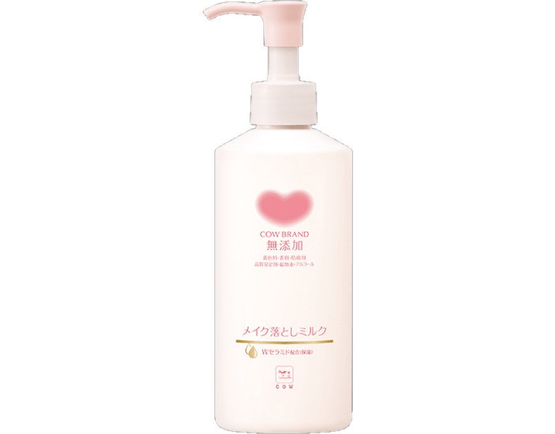 製品の特徴 ●なめらかミルクで、やさしくメイクオフ ●やわらかく肌あたりのよいミルクタイプで、メイク汚れをキャッチし、お肌に余分な負担をかけずにすっきり落とします。 ●ぬれた手や顔でも使えます。 成分表 水、トリイソステアリン酸PEG−20グリセリル、トリエチルヘキサノイン、BG、イソペンチルジオール、DPG、セラミドNG、セラミドNP、ヒアルロン酸Na、グリシン、トリポリヒドロキシステアリン酸ジペンタエリスリチル、ステアリン酸PEG−5グリセリル、（カプリル酸／カプリン酸）PEG−6グリセリズ、カルボマー、ヒドロキシエチルセルロース、水酸化Na ※商品の改良等で成分が変更になることがあります。 必ず実際の商品表示をご確認ください。 ※パッケージデザイン等が予告なく変更される場合もあります。 ※商品廃番・メーカー欠品など諸事情によりお届けできない場合がございます。 販売元：牛乳石鹸共進社株式会社 所在地：〒536-8686 大阪市城東区今福西2丁目4番7号 商品に関するお問い合わせ先 電話：06-6939-2080 受付時間／平日9:00〜17:00 （土日祝除く） 広告文責：有限会社シンエイ 電話：077-545-7302