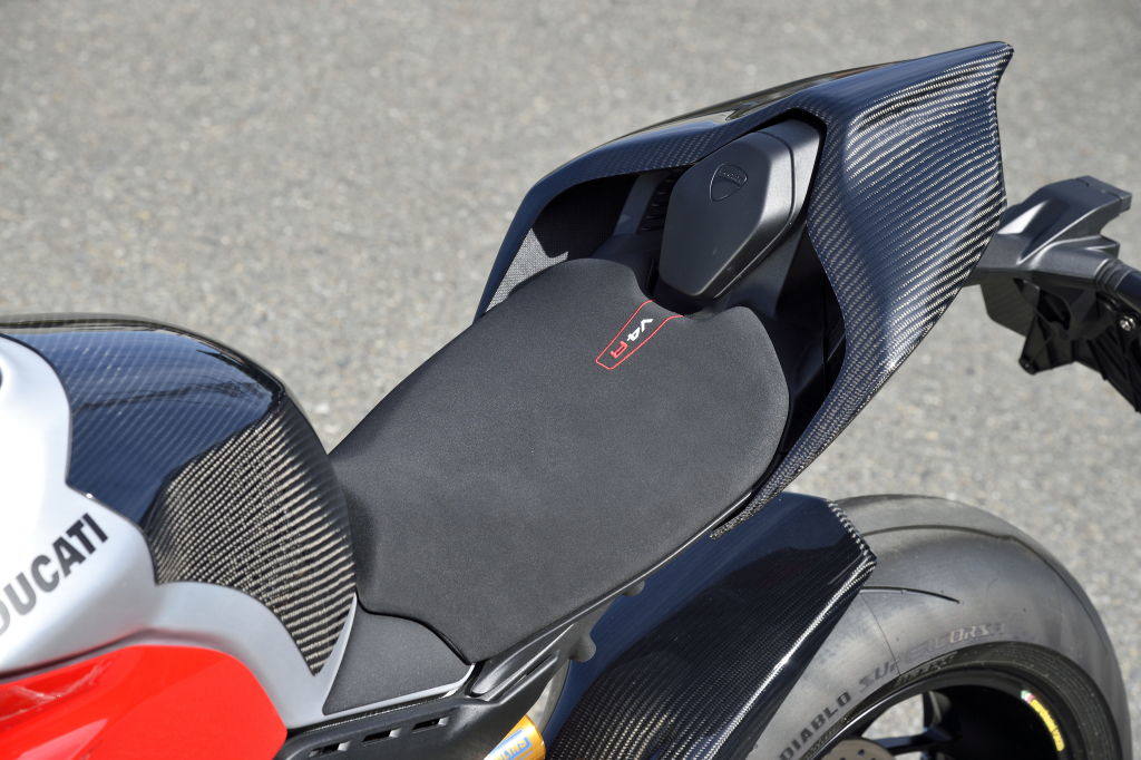 Magical Racing マジカルレーシング テールカウル Panigale V4R DUCATI ドゥカティ シートカウル・テールカウル カウル関連 外装