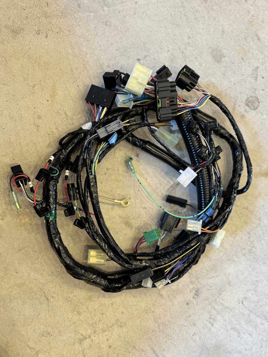 aotoramotors アオトラモータース 強化メインハーネス zephyrχ KAWASAKI カワサキ メインハーネス スイッチ・ハーネス関係 電装系