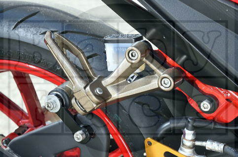 BABYFACE ベビーフェイス タンデムステップ移動プレート DEMON GR200R GPX その他タンデムステップオプ..