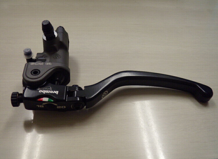 Brembo ブレンボ 19RCS ラジアルクラッチマスターシリンダー 1インチハンドルバー用 ブレーキマスター..