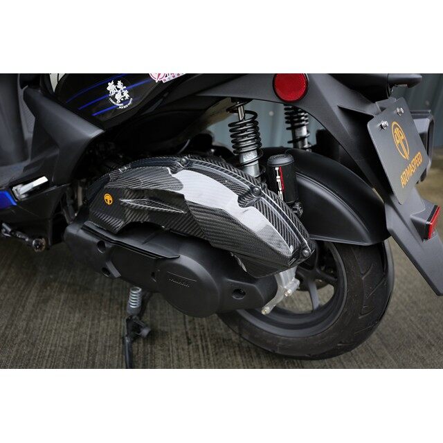 ARMASPEED アーマスピード エアフィルターカバー (盗難防止ボルト1個付き) CYGNUS GRYPHUS/BWS/N-MAX/FORCE 2.0/AUGUR AUGUR BWS GRYPHUS FORCE 2・0 N-MAX YAMAHA ヤマハ エアクリーナーカバー 外装 タイプ：3K carbon fiber / 仕様：Variable intake mechanism