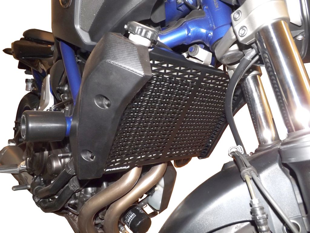 Pyramid Plastics ピラミッドプラスチック ラジエーター・ガード(Radiator Guard) ...