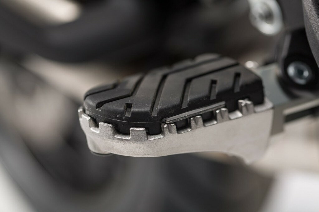 SW-MOTECH SWモテック ION フットレストキット 1050 ADVENTURE 1090 R 1190 790 950 990 SM T KTM フットペグ ステップ 足回り