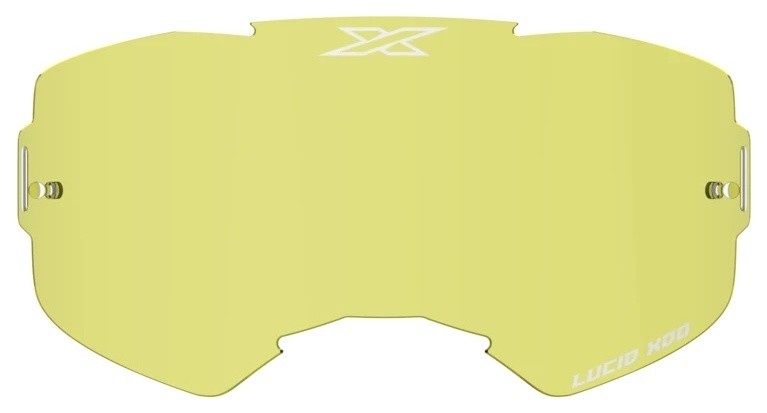 ■商品概要【カラー】イエロー【仕様】100％UVカット、防傷、防曇加工【適合ゴーグル】EKS Brand LUCID■詳細説明EKS brand (X-Brand) LUCID ルシードゴーグル用レンズ。XDO (Xtreme Definition Optics)テクノロジー インジェクションモールドレンズ。・100％UVカット、防傷、防曇加工・クリアタイプのレンズ全カラー【レンズのカラーによる違い】クリア：色の無い透明レンズ。一番裸眼に近い見え方で、オーソドックスなレンズ。直射日光が目に入るようなコンディションには向いていません。スモーク：薄めのグレーで晴天時に向いているレンズ。クリアでは眩しい時に有効です。パーシモン：オレンジ系のオールマイティなレンズ。視界のバランスが取れ、明るい時は眩しさを抑え、暗い時でもシャープな視界をキープします。イエロー：パーシモンよりも明るいレンズ。コントラストがはっきりし、雨や夕暮れ時に向いています。ローズ・ピンク：パーシモンに似た万能型レンズ。パーシモンに比べ若干暗めです。ブルー：コントラストがはっきりし、明るさを抑えるので晴天時に向いています。【明るい⇔暗い】クリア→イエロー→パーシモン→ローズ→ブルー→スモーク【コンディションごとに向いているレンズ】眩しい時、直射日光が目に入る時：スモーク、ブルー、ローズ雨や曇り、暗く感じる時：クリア、パーシモン、イエロー【ミラーレンズの傾向】レッドミラー：ブルー系レンズブルーミラー：パーシモン系レンズシルバーミラー：スモーク系レンズグリーンミラー：ピンク系レンズゴールドミラー：スモーク・ブルー系レンズ■注意点※ミラーレンズはミラー無しに比べ見える色が薄め、光量は暗めになります。※メーカー都合により商品の仕様変更がある場合がございます。ご了承ください。