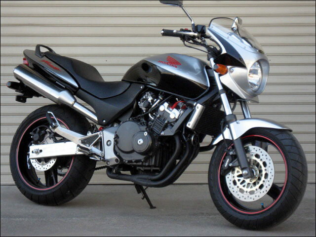 CHIC DESIGN シックデザイン ロードコメット2 ホーネット250 HONDA ホンダ ビキニカウル カウル関連 外装 スクリーンカラー：クリア / カラー：キャンディグローリーレッドU