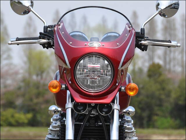 CHIC DESIGN シックデザイン ロードコメット2 CB1100 EX HONDA ホンダ ビキニカウル カウル関連 外装 スクリーンカラー：クリア / カラー：チタニウムブレードメタリック