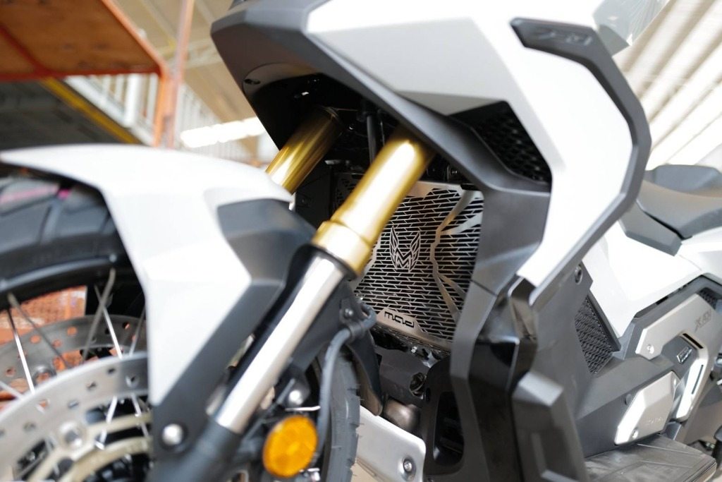 M.A.D. マッド Radiator guard X-ADV750 X-ADV HONDA ホンダ ラジエーターコアガー...