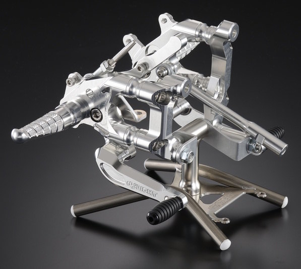 de LIGHT ディライト 4ポジション ステップキット 1299Panigale 959Panigale PANIGALE V2 1199Panigale 899Panigale DUCATI ドゥカティ バックステップ ステップ 足回り