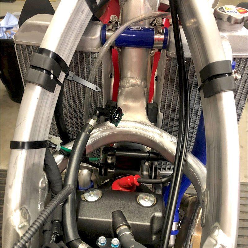 SAMCO SPORT サムコスポーツ クーラントホース(ラジエーターホース) CRF 450 R RWE RX HONDA ホンダ ラジエーター 冷却関連 エンジン カラー：パープル(限定色)