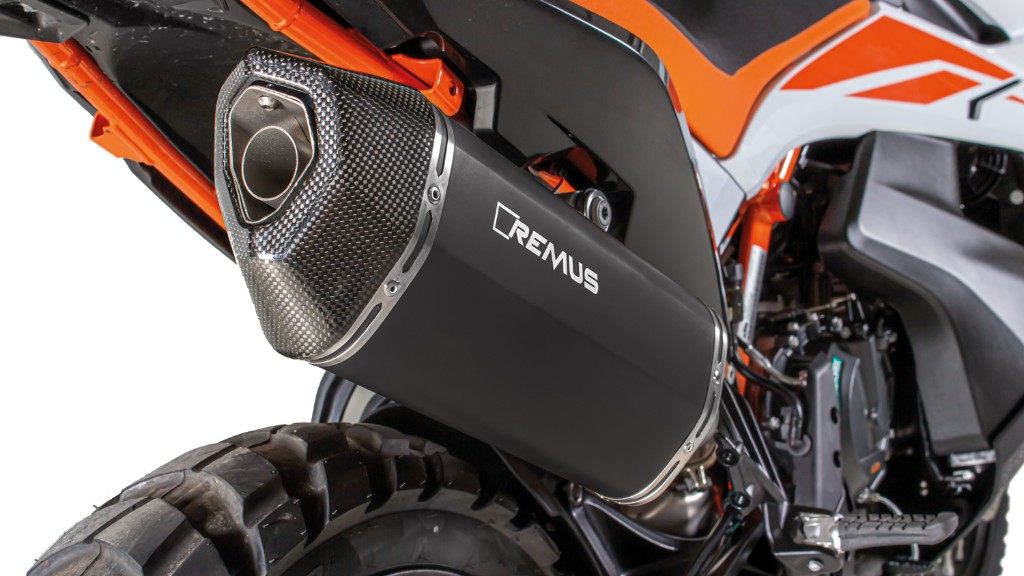 REMUS レムス BLACK HAWK RACING Slip on (sport exhaust with connection tube and removable sound insert) スリップオンマフラー 790 Adventure R KTM マフラー