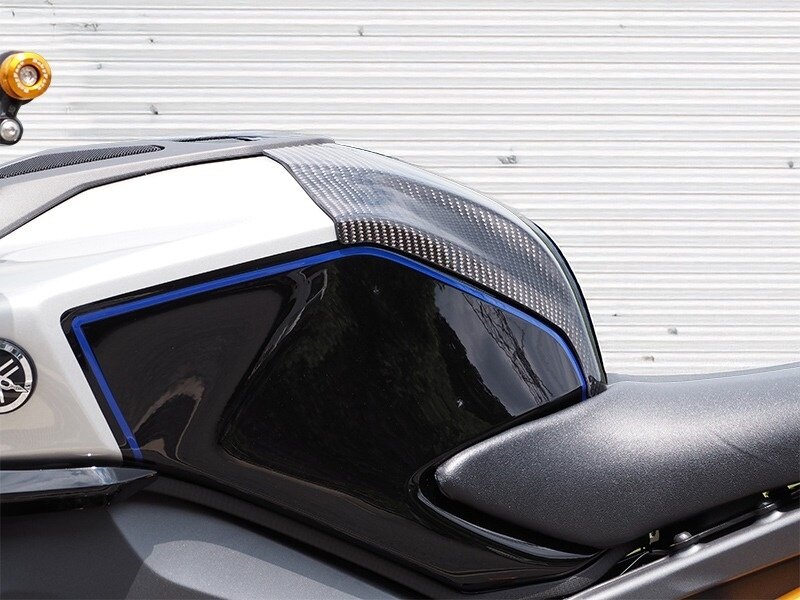 Magical Racing マジカルレーシング タンクエンド MT09 SP YAMAHA ヤマハ タンクカバー タンク関連 外装 タイプ：平織りカーボン製 / MagiVeilセラミックコーティング：なし