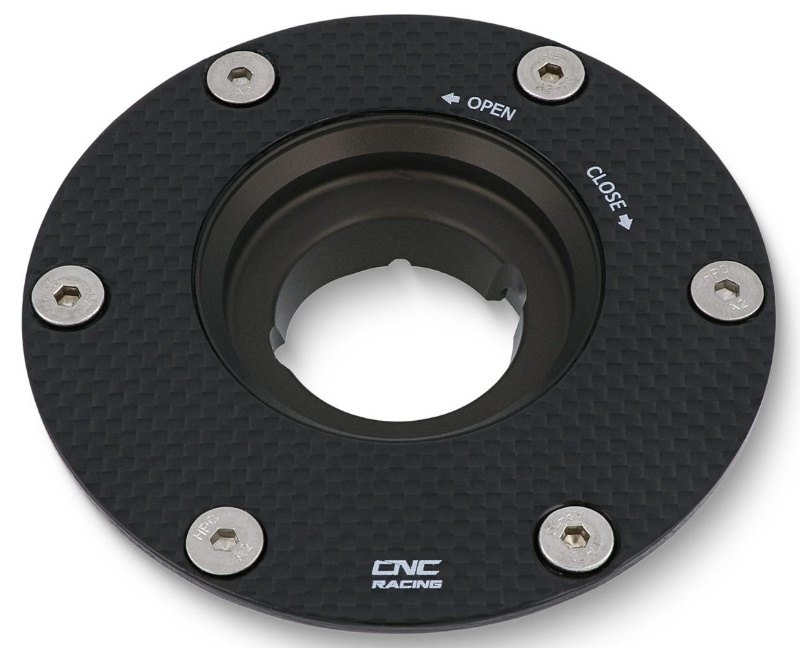 CNC Racing シーエヌシーレーシング タンクキャップ フランジ カーボン 950 BRUTALE675 BRUTALE800 DRAGSTER 800 800RR F3 RIVALE800 STRADALE TURISMO VELOCE DAYTONA 675 R SPEED TRIPLE STREET KTM MV AGUSTA アグスタ TRIUMPH トライアンフ ガソリンタンクキャップ 外装