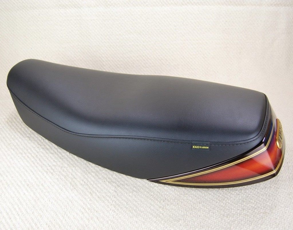 グロンドマン アドレス110（CF11A） 国産シートカバー エンボスグレー タイプ：張替 仕様：赤ステッチ GH17SC120S40 Grondement シート関連パーツ バイク アドレス110