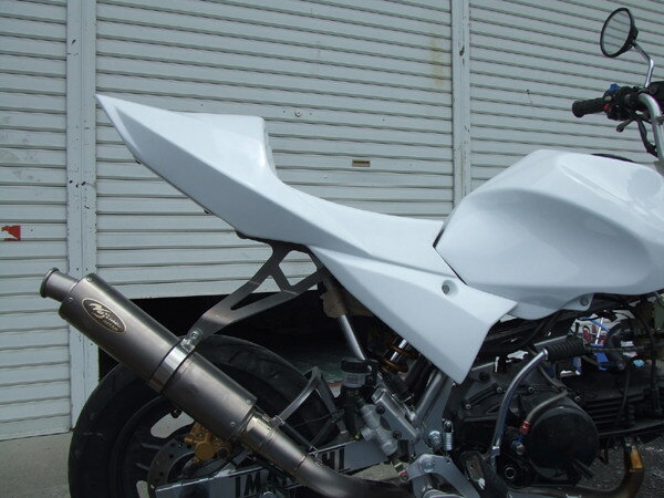 EIGHT(才谷屋) エイト(サイタニヤ) Z1000レプリカ シングルシート KSR110 KAWASAKI カワサキ シングルシートカウル シート関連 外装