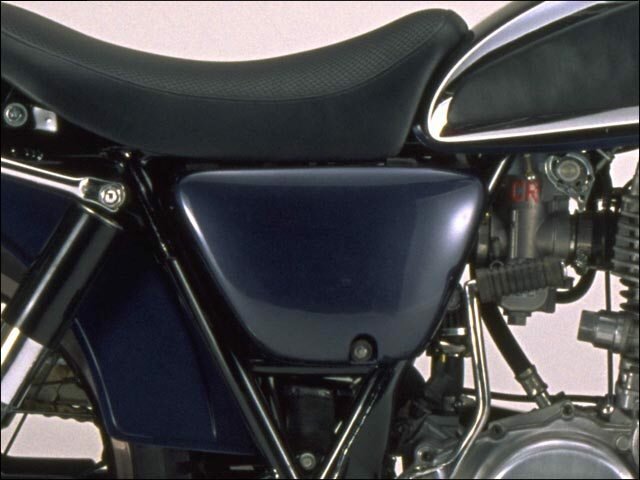 CHIC DESIGN シックデザイン クラシックサイドカバー SR400 SR500 YAMAHA ヤマハ YAMAHA ヤマハ