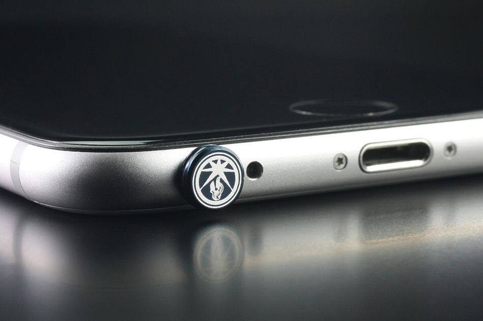 GILD design ギルドデザイン 刀剣乱舞 イヤホンジャックカバー その他スマートフォングッズ 電子機器類 大典太光世Ver／ネイビー