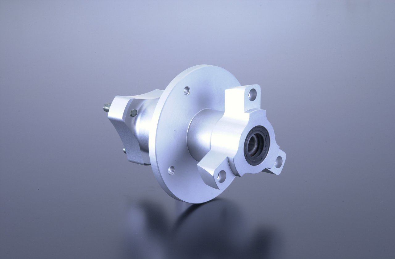 G-Craft ジークラフト ワイドリアディスクハブ シルバー ハブ ホイール関連 足回り