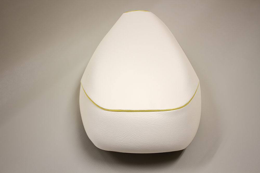 GRONDEMENT グロンドマン 国産シートカバー 張替タイプ リトルカブ HONDA ホンダ シートカバー シート関連 外装 カラー：白/黄色パイピング