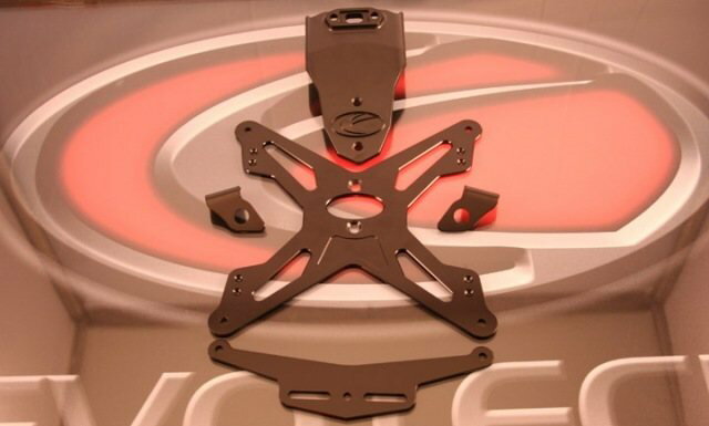 EVOTECH エボテック ナンバープレートホルダー(ホルダーのみ) STREET TRIPLE ［ストリートトリプル］ TRIUMPH トライアンフ ナンバープレートホルダー 外装