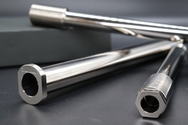 WOODSTOCK ウッドストック 【ピボット】クロモリアクスルシャフト Z900RS Z900RS カフェ KAWASAKI カワサキ