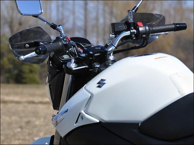 CHIC DESIGN ���å��ǥ����� �����饬��ȥ�å� GSR600 GSR400 SUZUKI ������ �ϥ�ɥ����ɡ��ʥå��륬���� �ϥ�ɥ���եѡ��� �ϥ�ɥ�