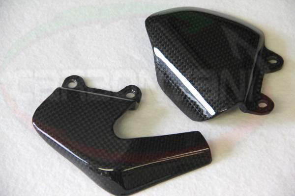 ■詳細説明製品は全てプリプレグカーボンを使用したドライカーボン製です。使用中、UVからの劣化を防ぐためクリア（ツヤ有/ツヤ無）塗装を施して仕上げています。外観の高級感と高品質を両立した製品は本国でも大きな話題となっています。CARBONVANI製品は全てクリア塗装のツヤの有/無が選択可能です。■注意点※CARBONVANI製品は、ハンドメイドのため取り付け部分を削ったり、　取り付け穴の調整、穴あけ加工等が必要な場合がございます。　また取り付けの際、外した純正部品の一部を流用する場合がございます。　加工前提の製品の為、取り付けは技術のある専門店での取り付けを強く推奨します。※輸入商品のため、メーカー欠品の場合は3ヶ月ほど納期がかかる場合がございます。ご了承下さい。※取付には別途タイラップ・取り付けボルトの使用が必要になる場合がございます。※取付に際し、多少の加工が必要になる場合がございます。ご了承下さい。画像はイメージです。　※受注後のキャンセル、返品、都合交換はできません。予めご了承ください。■適合車種BRUTALE [ブルターレ]&ensp;BRUTALE [ブルターレ] 年式: 10-
