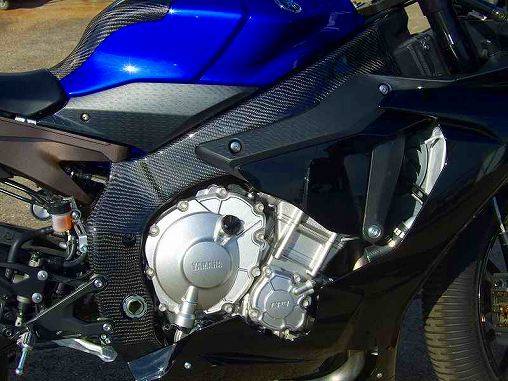 CLEVER WOLF クレバーウルフ フレームカバー YZF-R1 YAMAHA ヤマハ フレーム 2