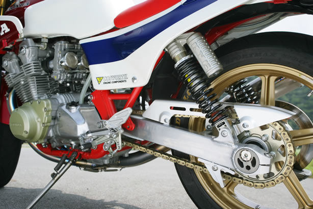 樂天商城 - JB POWER(BITO R&D) JBパワー(ビトーR&D) ライディングステップキット CB1100R HONDA ホンダ バックステップ ステップ 足回り