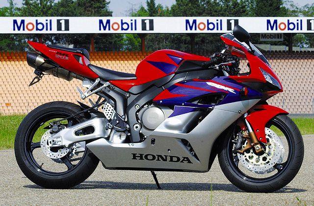 BODIS ボディス スリップオンマフラー ステンレス Oval Q1 CBR1000RR FIRE BLADE [ファイアブレード] HONDA ホンダ マフラー