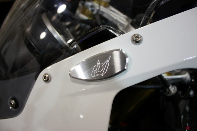 DRIVEN ドリブン ミラーエリミネーター S1000RR BMW ミラーホールカバー ハンドル