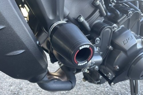 AGRAS アグラス レーシングスライダー MT-09 XSR900 YAMAHA ヤマハ エンジンスライダー・フレームスライダー フレーム ジュラコンカラー：ブラック(ロゴ無)