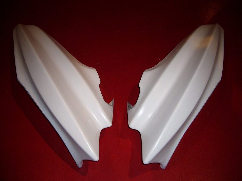 KOTANI MOTORS コタニモータース FORZA MF10用 デビルサイドカウルゲルコート [フォルツァ] MF10 HONDA ホンダ その他スクーター外装 カウル関連 外装