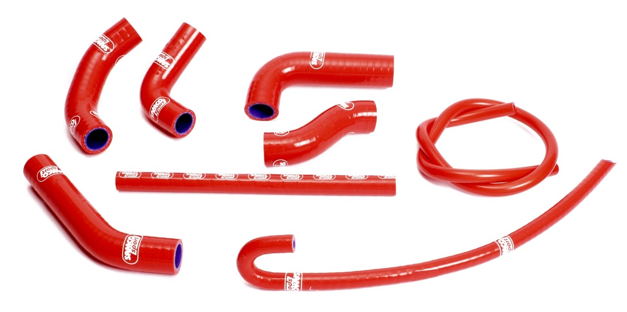 ■商品概要ホース構成数：11シリコン製イギリス製SAE J20規格、BS EN ISO 9001：2015適合■詳細説明非常に高い冷却持続性と、高い流動性を確保。純正とは比べ物にならない耐久性を実現。■注意点※純正ホースクランプもそのまま使用できます。※画像には他のタイプ・カラーリングが含まれます。※取扱説明書が付属する場合は、英語となります。※輸入商材の為、納期が遅れる場合がございます。あらかじめご了承ください。※メーカー都合により商品の仕様変更がある場合がございます。ご了承ください。■適合車種CBR 1000 RR Fireblade&ensp;CBR 1000 RR Fireblade 年式: 12-19&ensp;&ensp;備考: OEM Design
